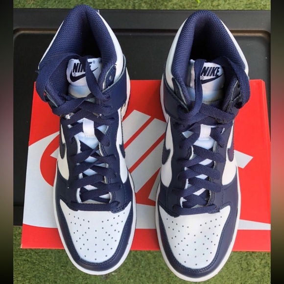 Nike Dunk High “Championship Navy” Size 6.5Y / 8 Women - Picture 4 of 10